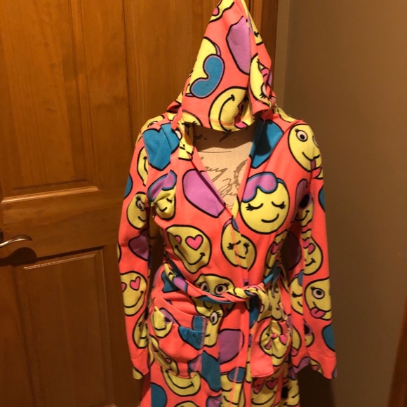 Justice Girls Robe - Picture 2 of 4